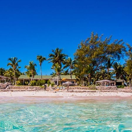 Greenwood Beach Resort Bailey Town  Dış mekan fotoğraf