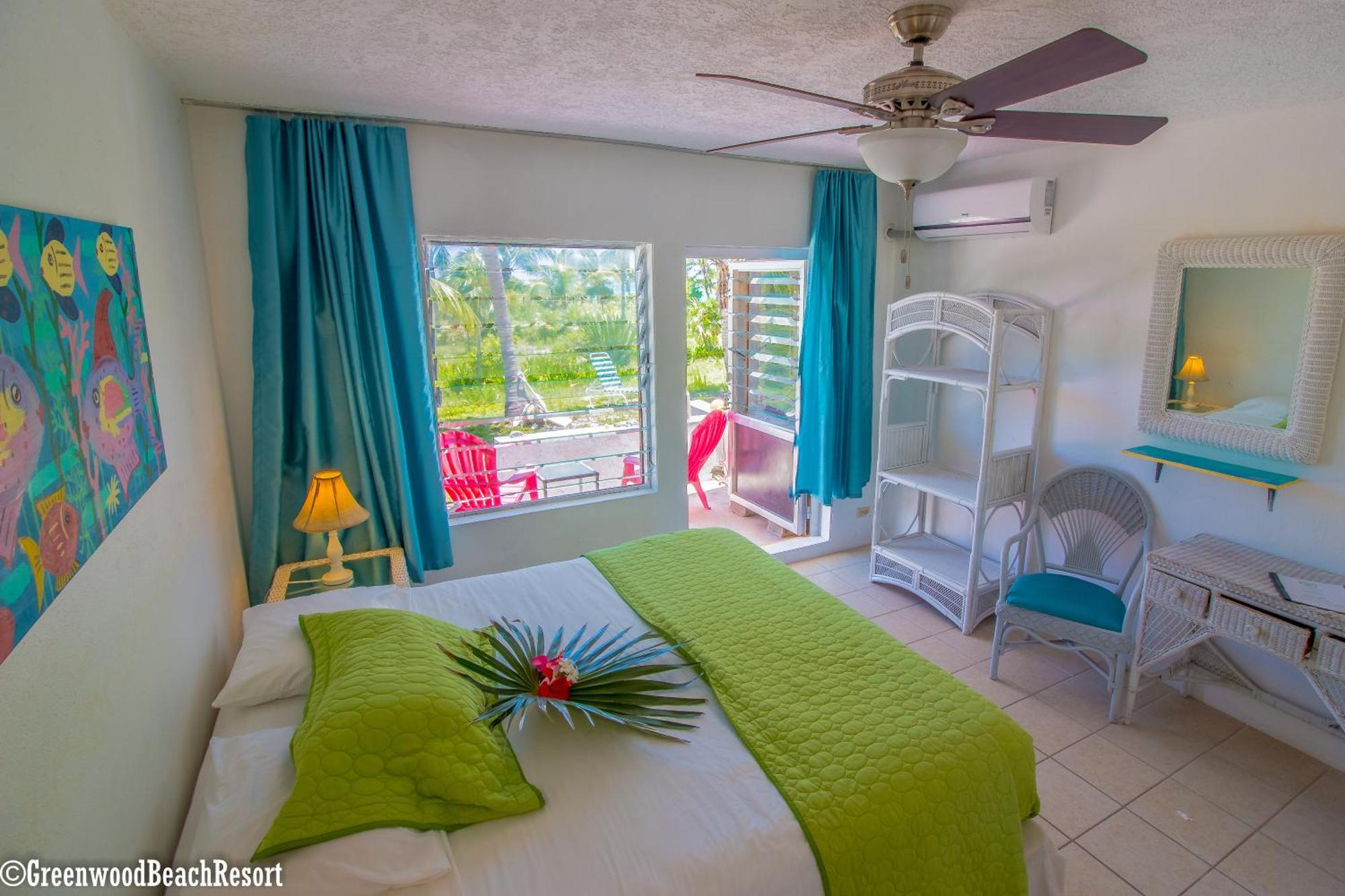Greenwood Beach Resort Bailey Town  Dış mekan fotoğraf