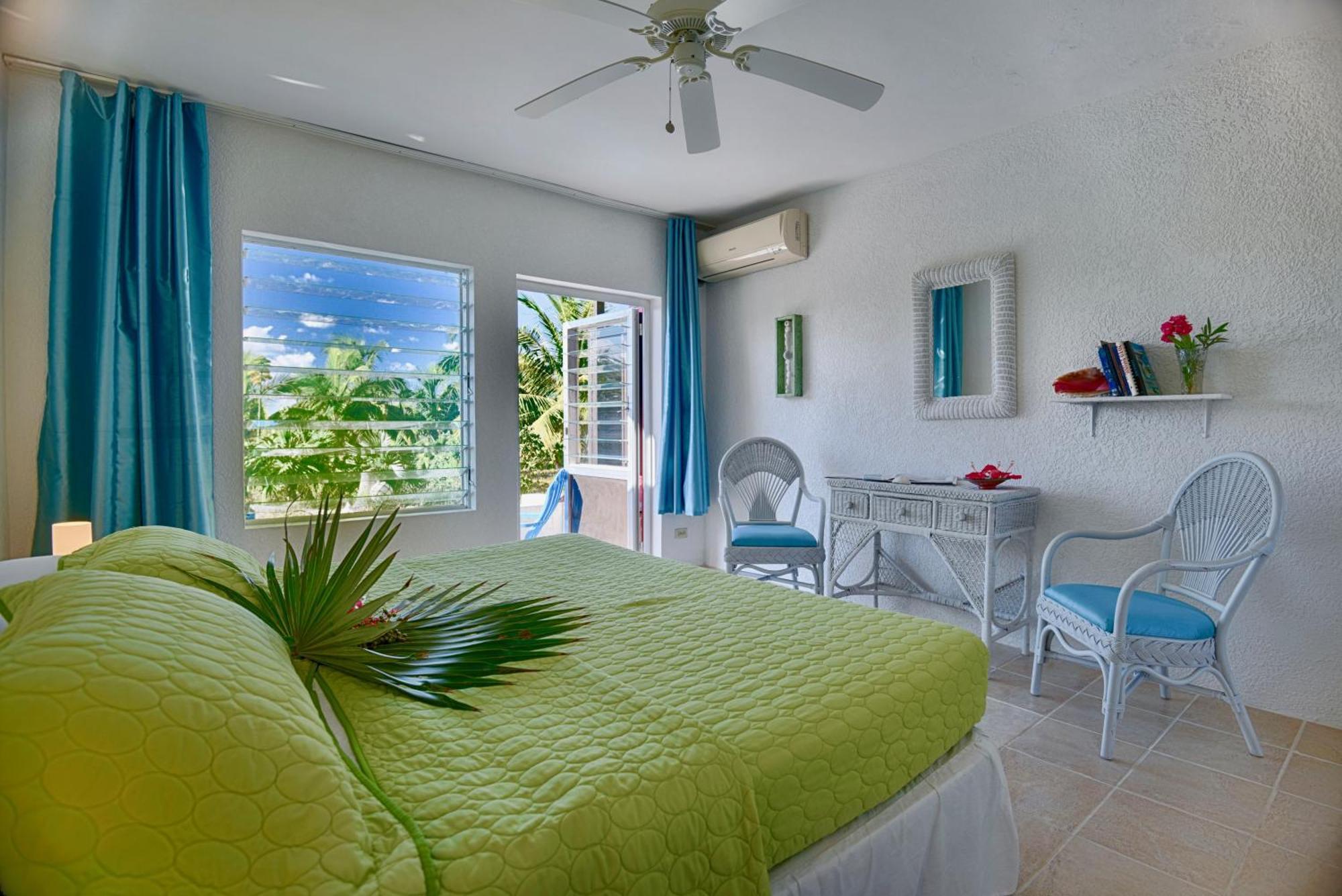 Greenwood Beach Resort Bailey Town  Dış mekan fotoğraf
